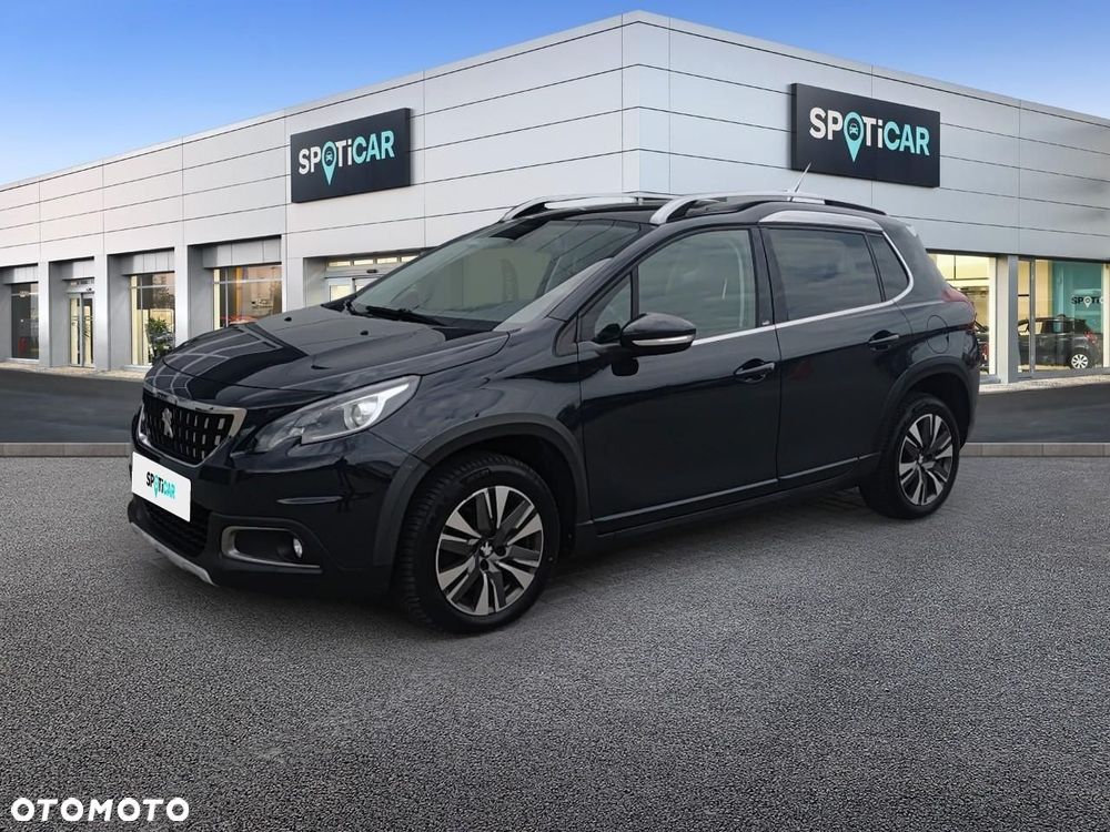 Peugeot 2008 1.2 Pure Tech GPF Allure S&S EAT6 - 1
