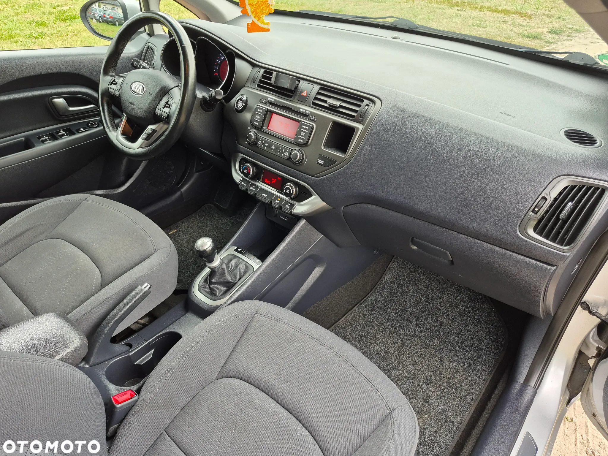 Kia Rio 1.2 Dream-Team Edition - 7