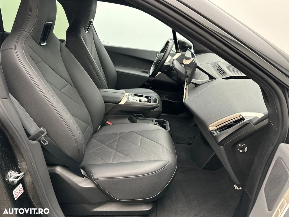BMW iX xDrive40 - 8