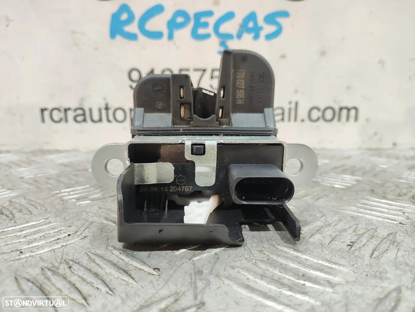 Fecho de mala VW Touran 1T3 original - 2