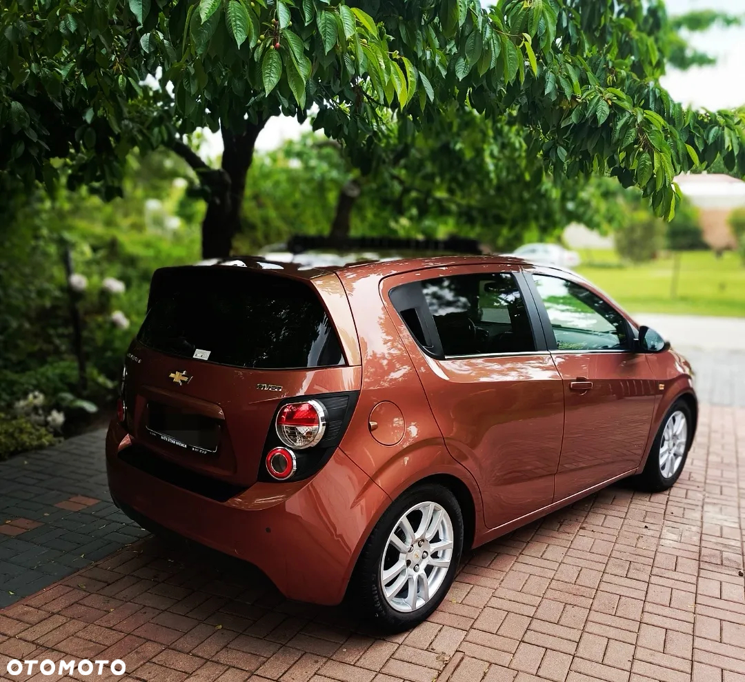 Chevrolet Aveo 1.6 LTZ - 4