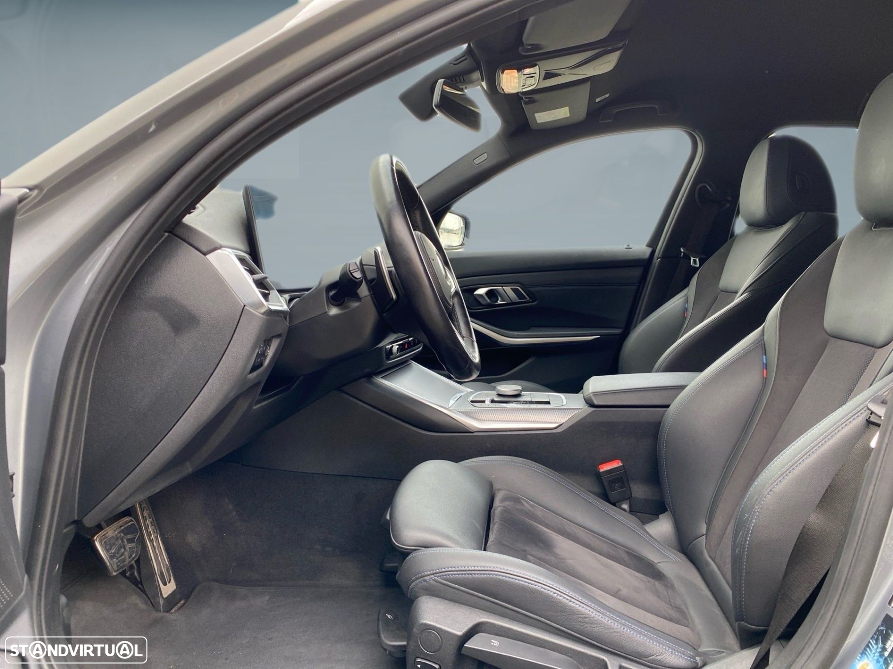 BMW 320 d Touring Pack Desportivo M Auto - 17