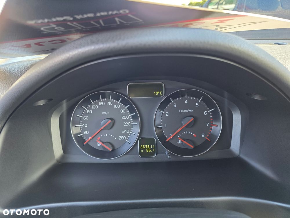 Volvo V50 - 20