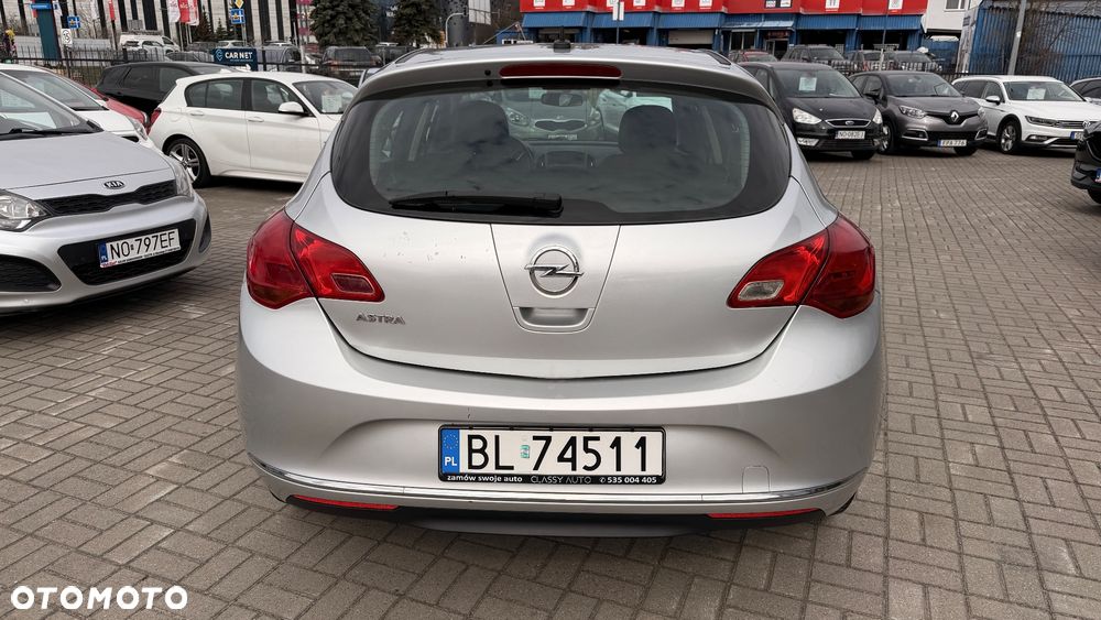 Opel Astra 1.4 T Cosmo - 28