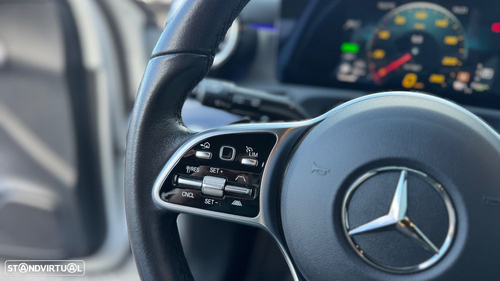 Mercedes-Benz A 250 e Progressive - 19