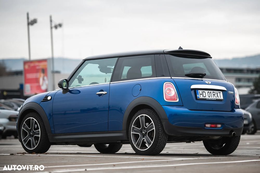 Mini Cooper Standard - 23