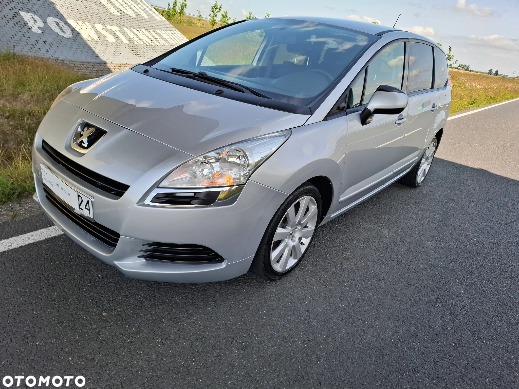 Peugeot 5008 HDI FAP 110 Tendance - 11