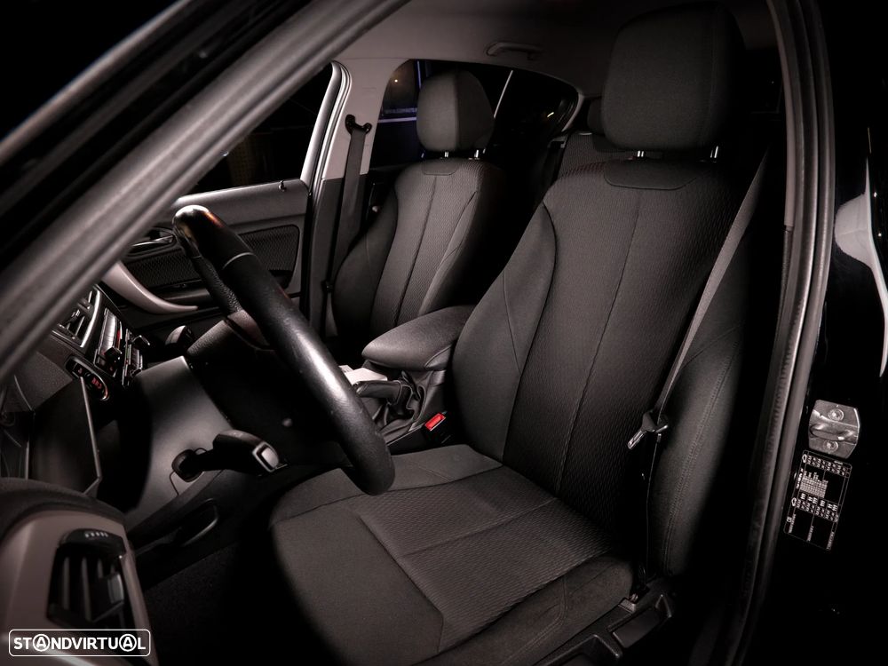 BMW 116 d EfficientDynamics Edition - 16