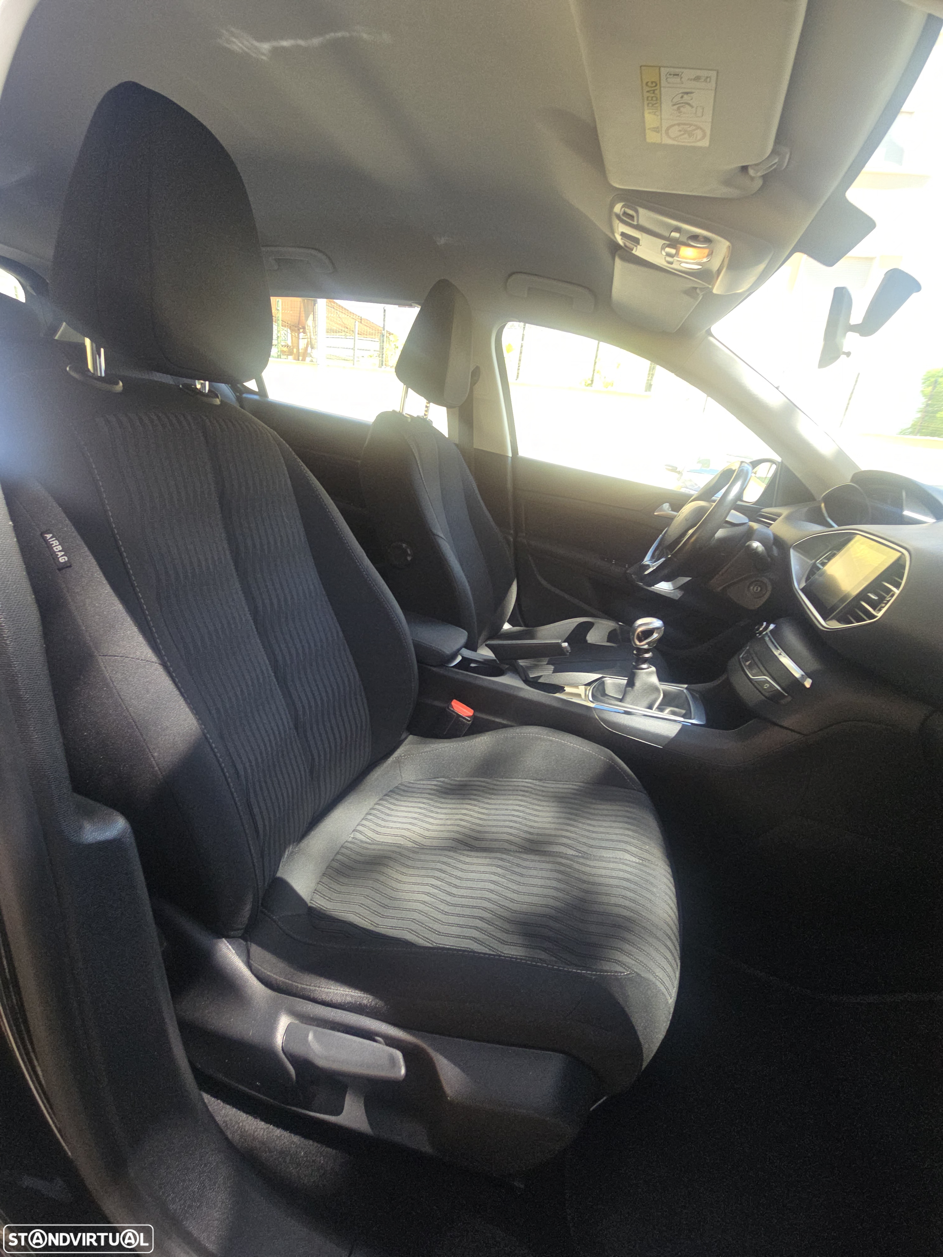Peugeot 308 1.6 BlueHDi Allure - 15
