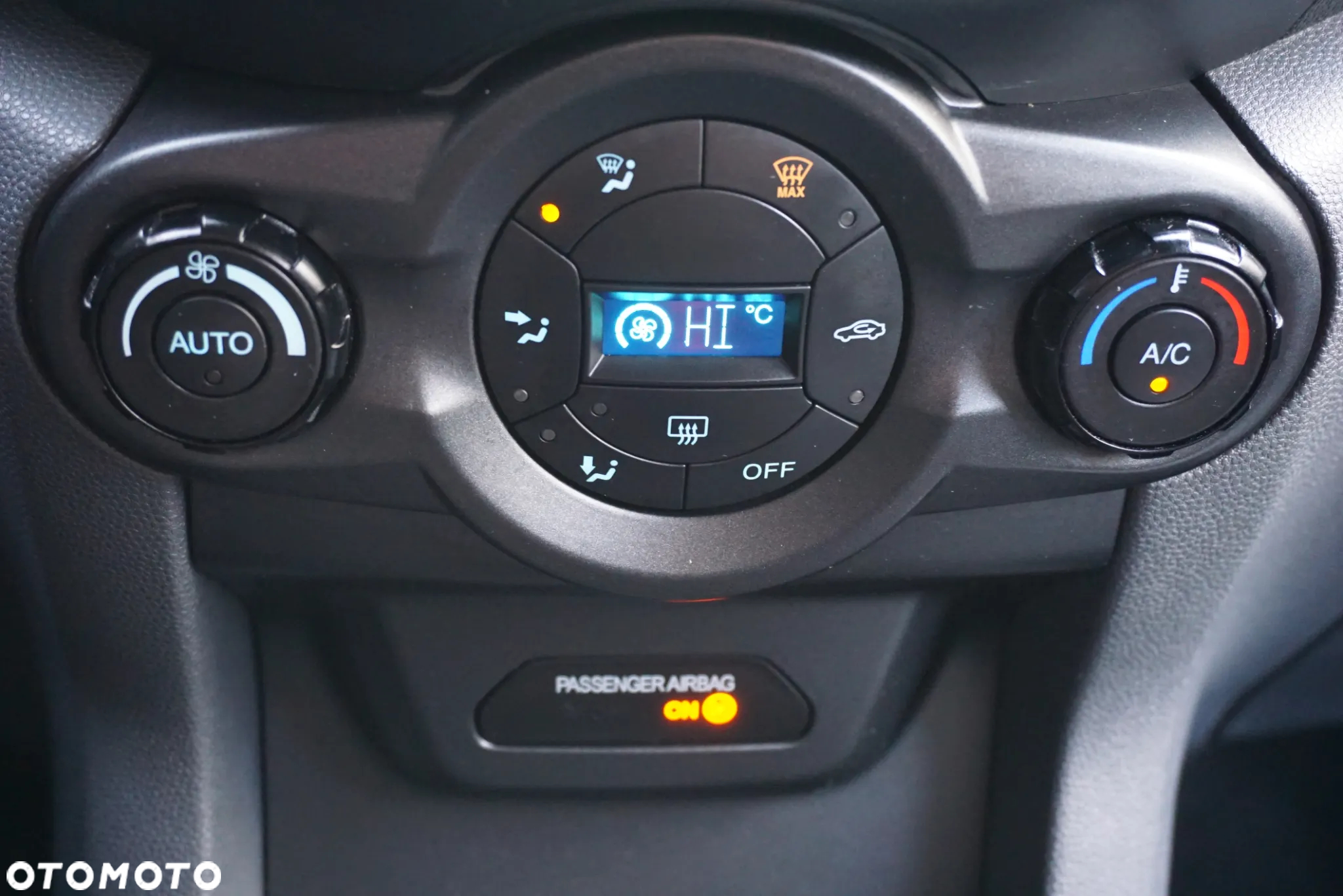 Ford EcoSport 1.0 EcoBoost ACTIVE - 18