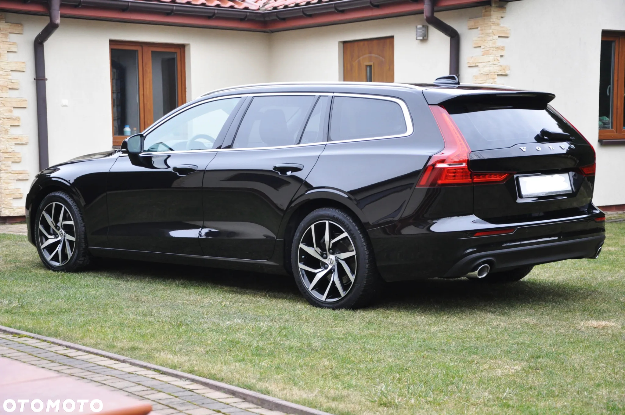 Volvo V60 T4 Geartronic Momentum Pro - 33