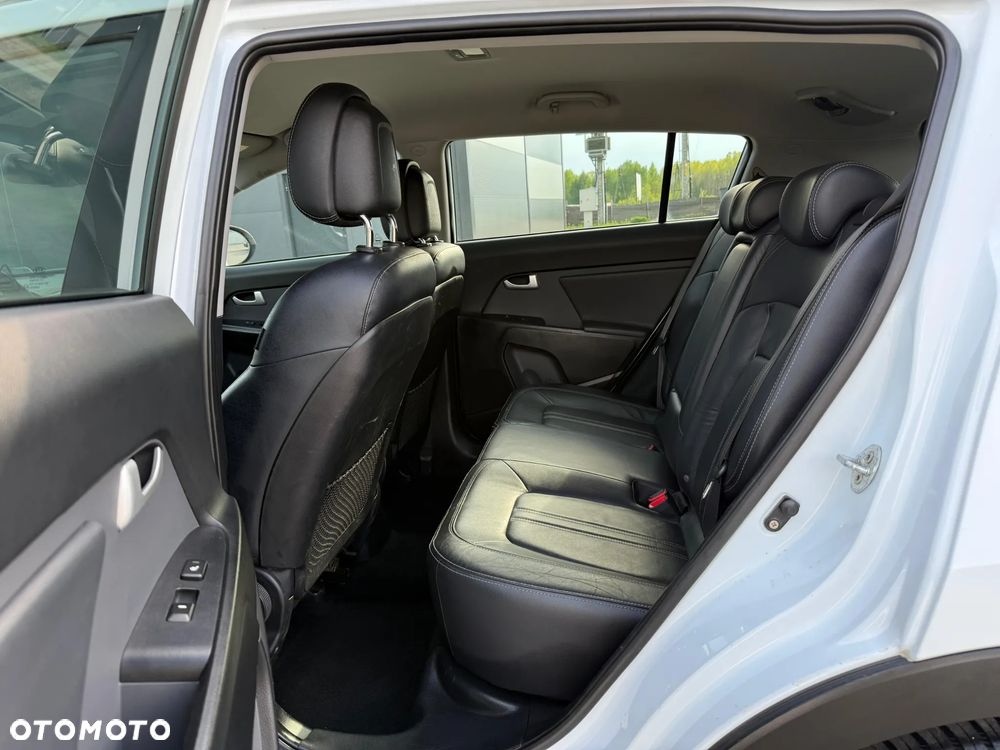 Kia Sportage 2.0 CRDI XL - 18