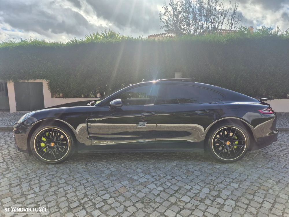 Porsche Panamera 4 E-Hybrid 10 Years Edition - 7