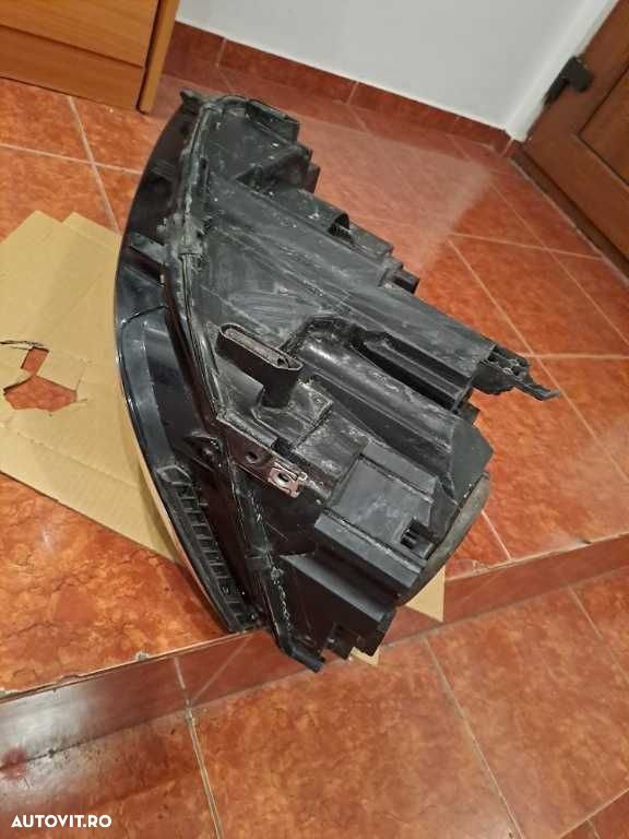 Far dreapta VW Tiguan an 2016-2019 original cod 5NB941006B - 4