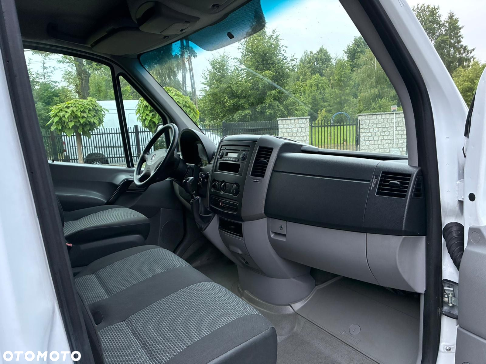 Mercedes-Benz Sprinter 906 311 CDI - 25