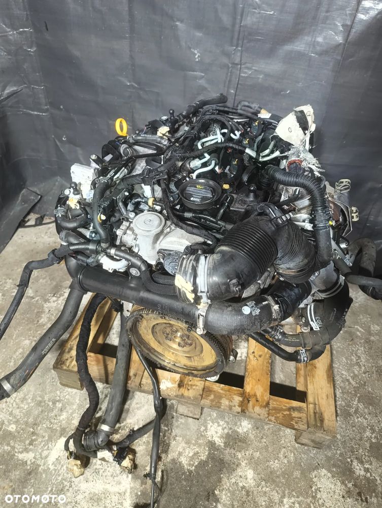 SILNIK 1.6 TDI SKODA SEAT VW AUDI CRk KOMPLETNY - 3