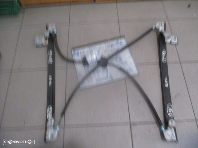 Elevador Sem Motor Elevsm2298 CHRYSLER GRAND VOYAGER 4 FASE 2 LONG 2006 2.8CRD 150CV 5P PRETO FE - 1