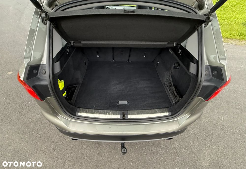 BMW X1 xDrive20d xLine sport - 27