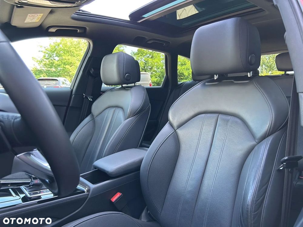 Audi A4 Allroad - 8