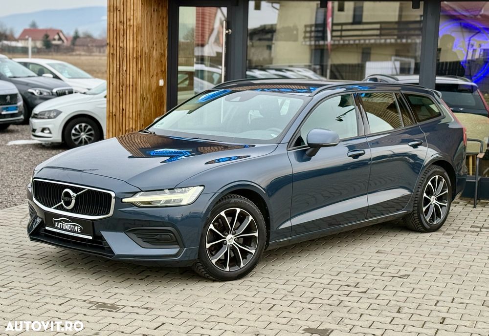 Volvo V60 B3 B DKG Momentum Pro - 11