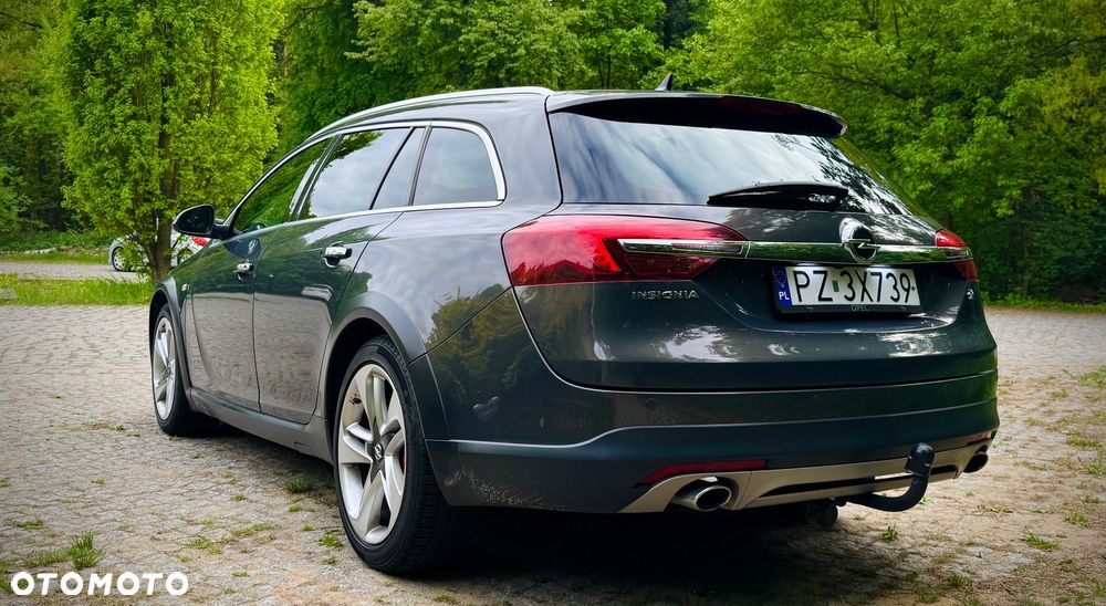 Opel Insignia 2.0 Bi Turbo CDTI 4x4 - 2