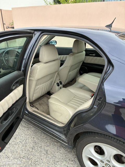 Alfa Romeo 166 2.0 TS - 4