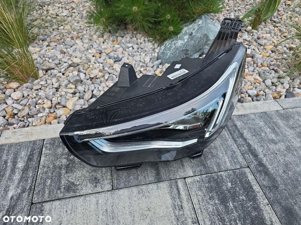 OPEL GRANDLAND X Lampa lewa przód Kompletna Full Led Basic Led YP00162880 - 2