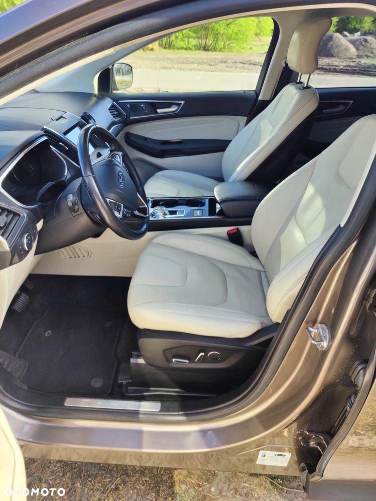 Ford Edge - 17