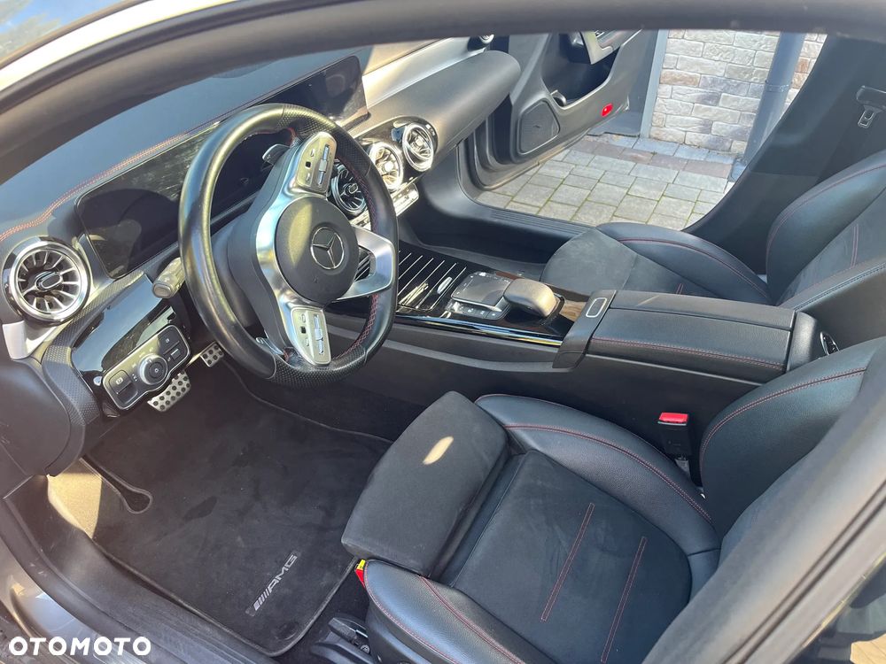 Mercedes-Benz CLA - 6