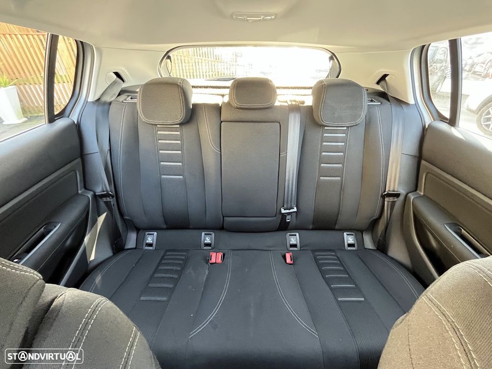 Peugeot 308 1.6 e-HDi Allure - 26