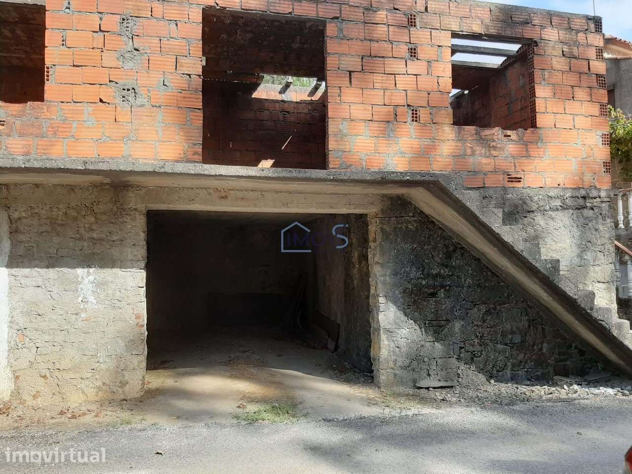 Moradia para Reconstrução na Portela da Oliveira  Próximo do Rio - Grande imagem: 5/26