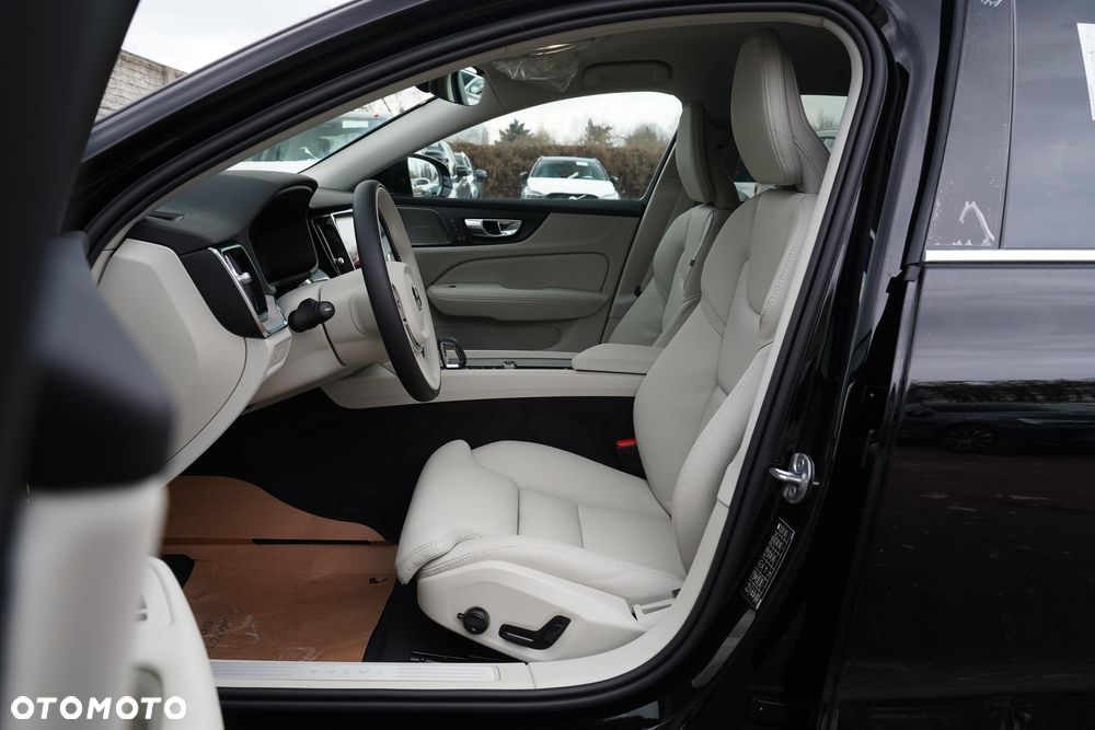 Volvo V60 B4 B Plus Bright - 11