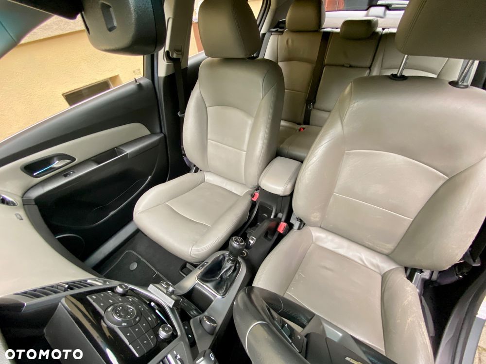 Chevrolet Cruze 1.7 D LT+ Premium - 19