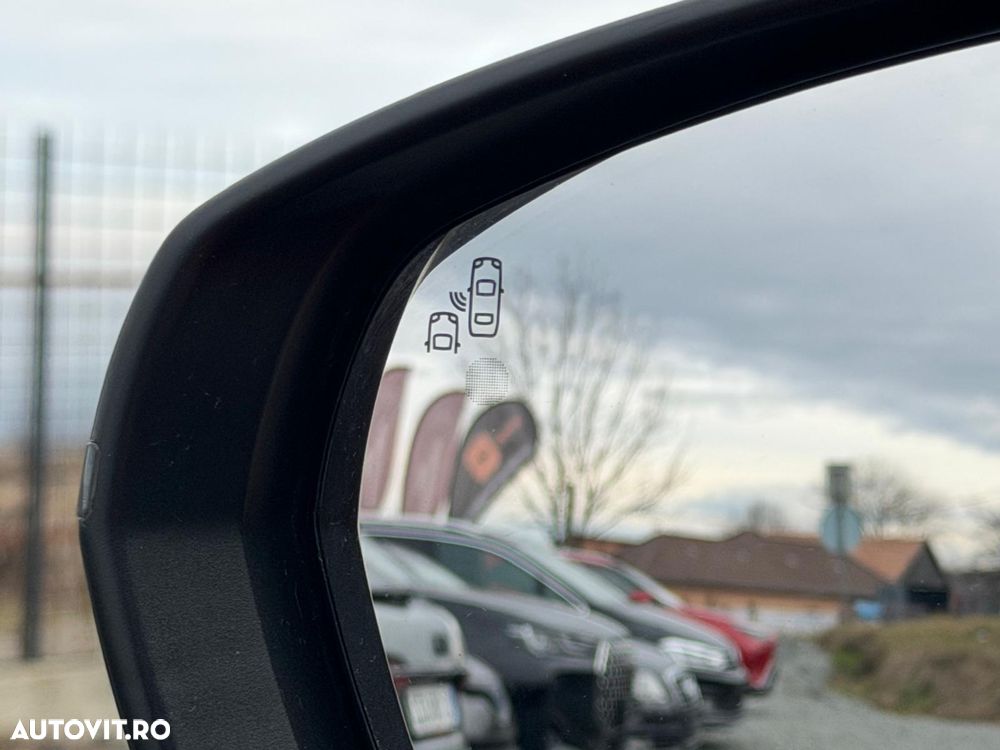 Peugeot 5008 1.2 Puretech Turbo s&s EAT8 Allure - 35