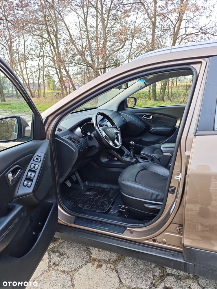 Hyundai ix35 1.7 CRDi 2WD blue Style - 25