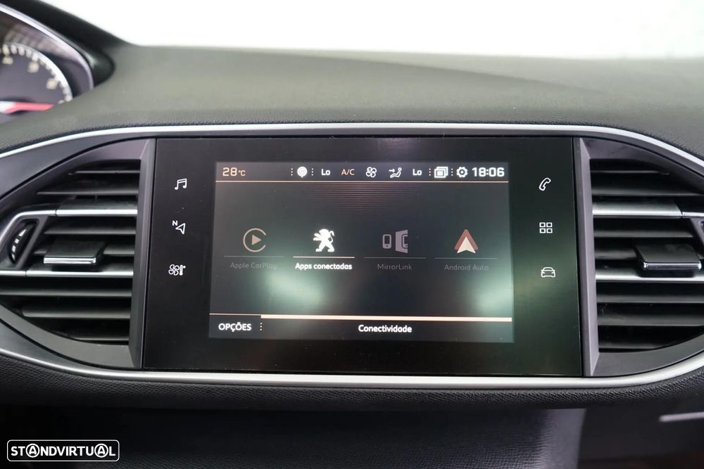 Peugeot 308 SW 1.2 PureTech Allure Pack - 33