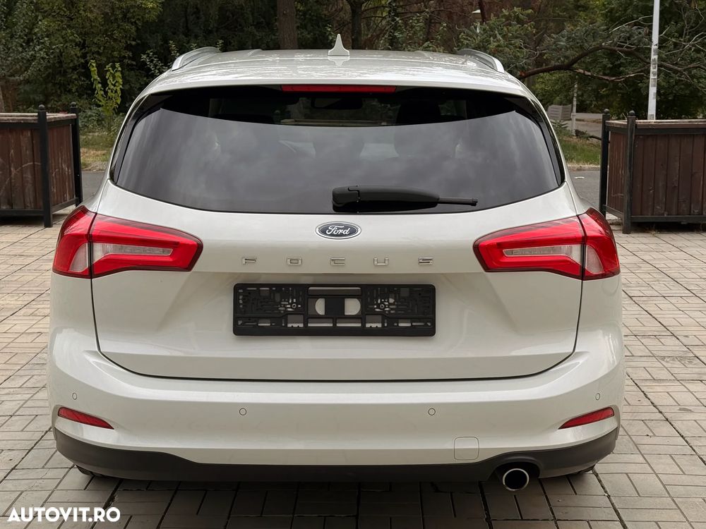 Ford Focus 1.5 EcoBlue Start-Stopp-System Aut. TREND - 11