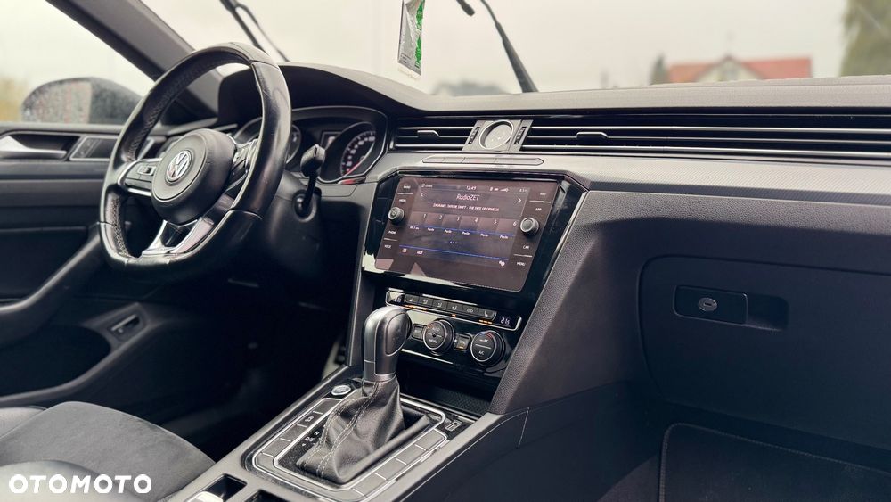 Volkswagen Arteon 2.0 TDI SCR R-Line DSG - 20