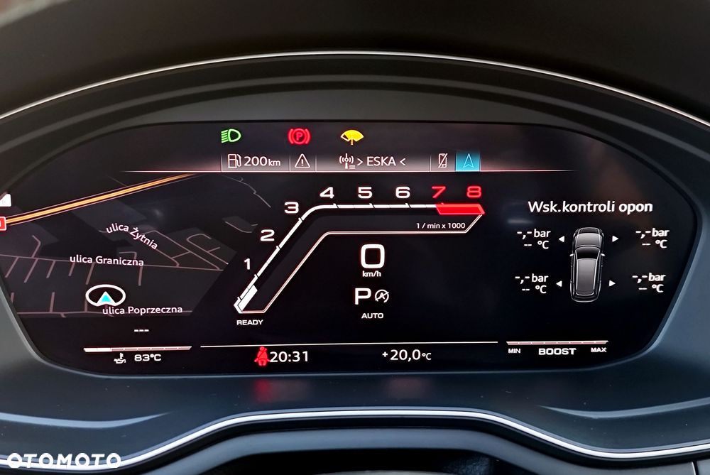 Audi RS4 Avant - 14