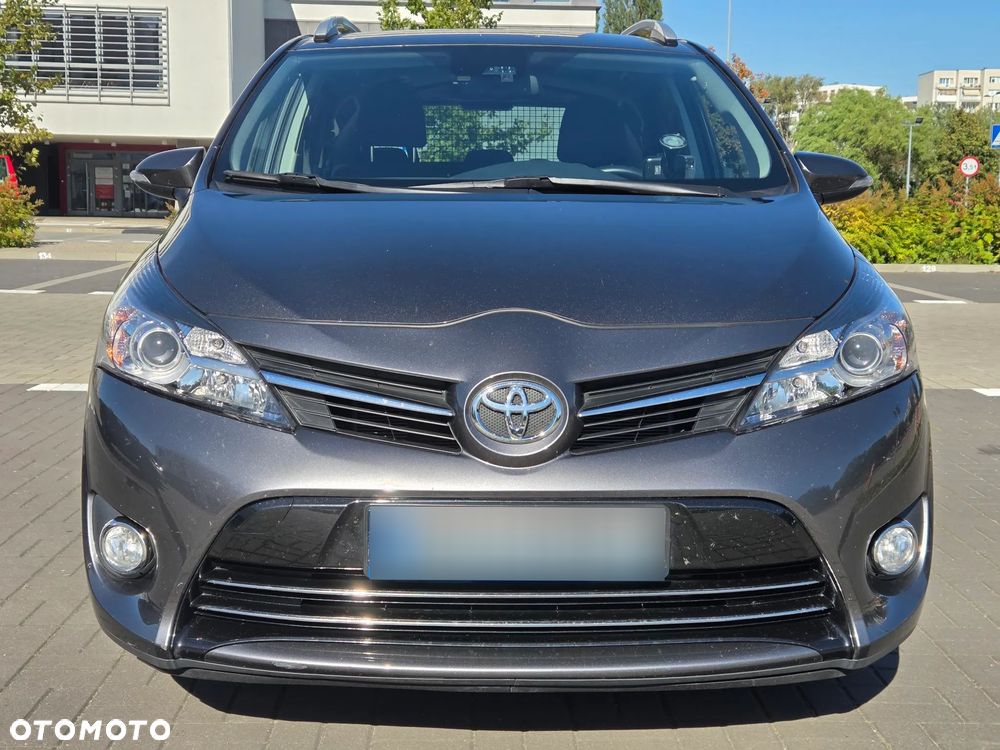 Toyota Verso 1.8 Premium EU6 - 3