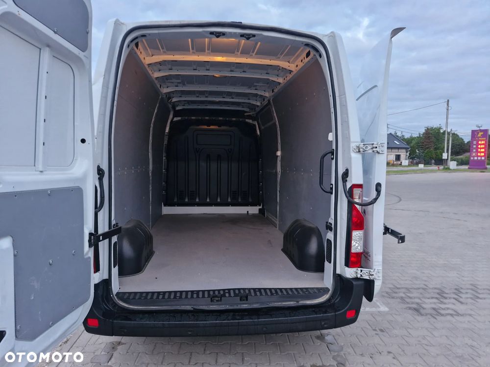 Renault Master - 3