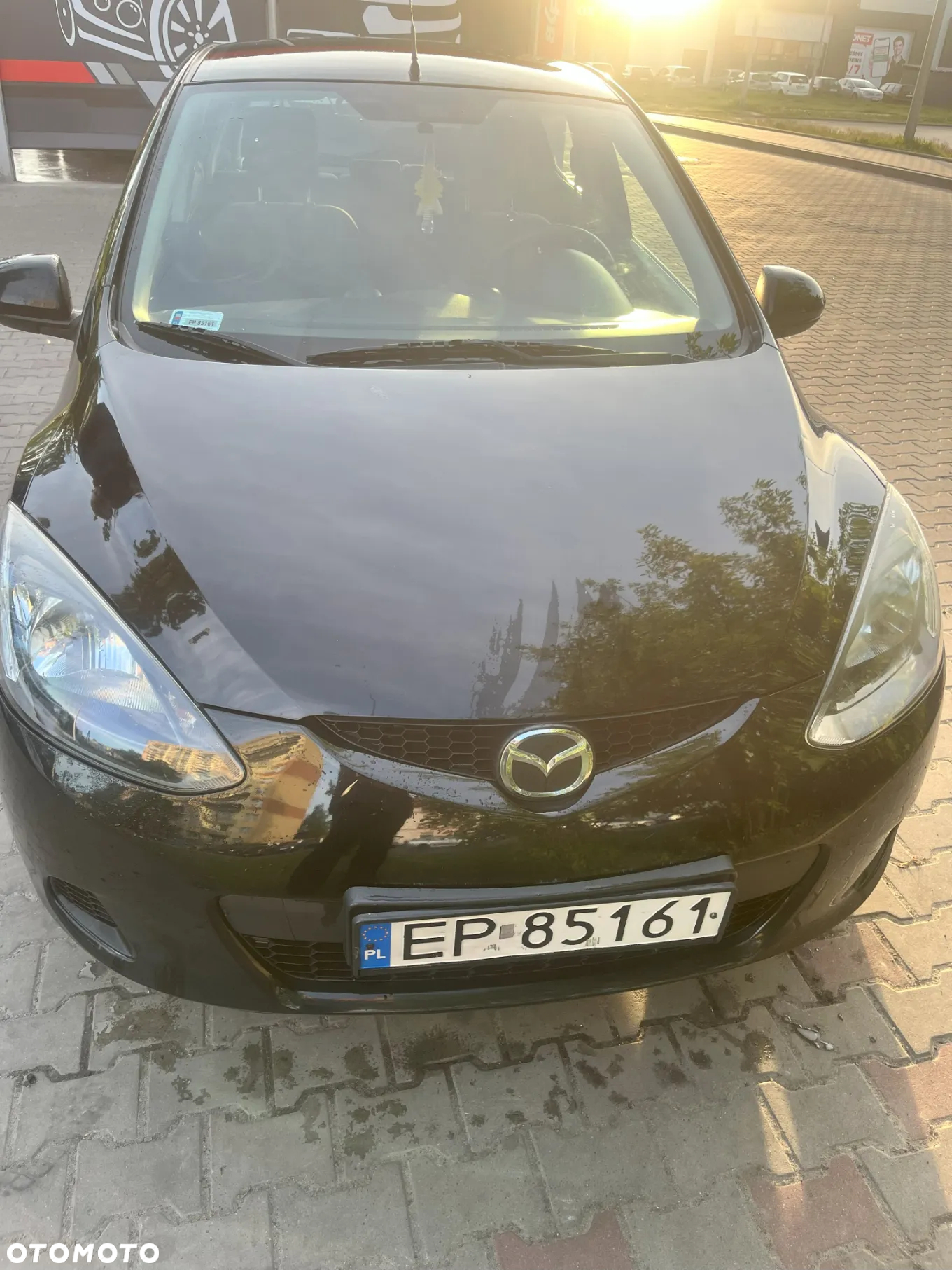 Mazda 2 - 3