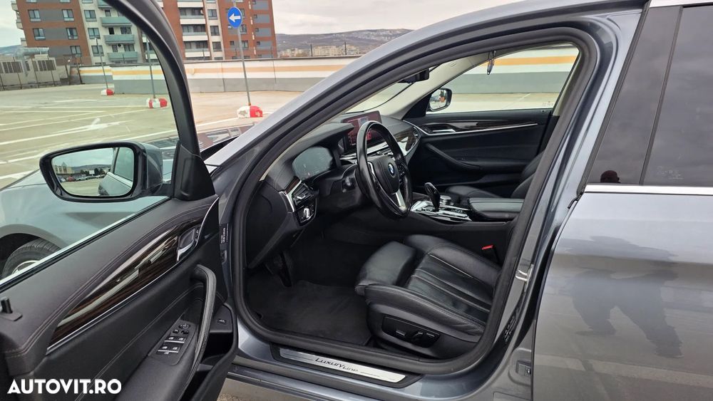 BMW Seria 5 520d Aut. Luxury Line - 22
