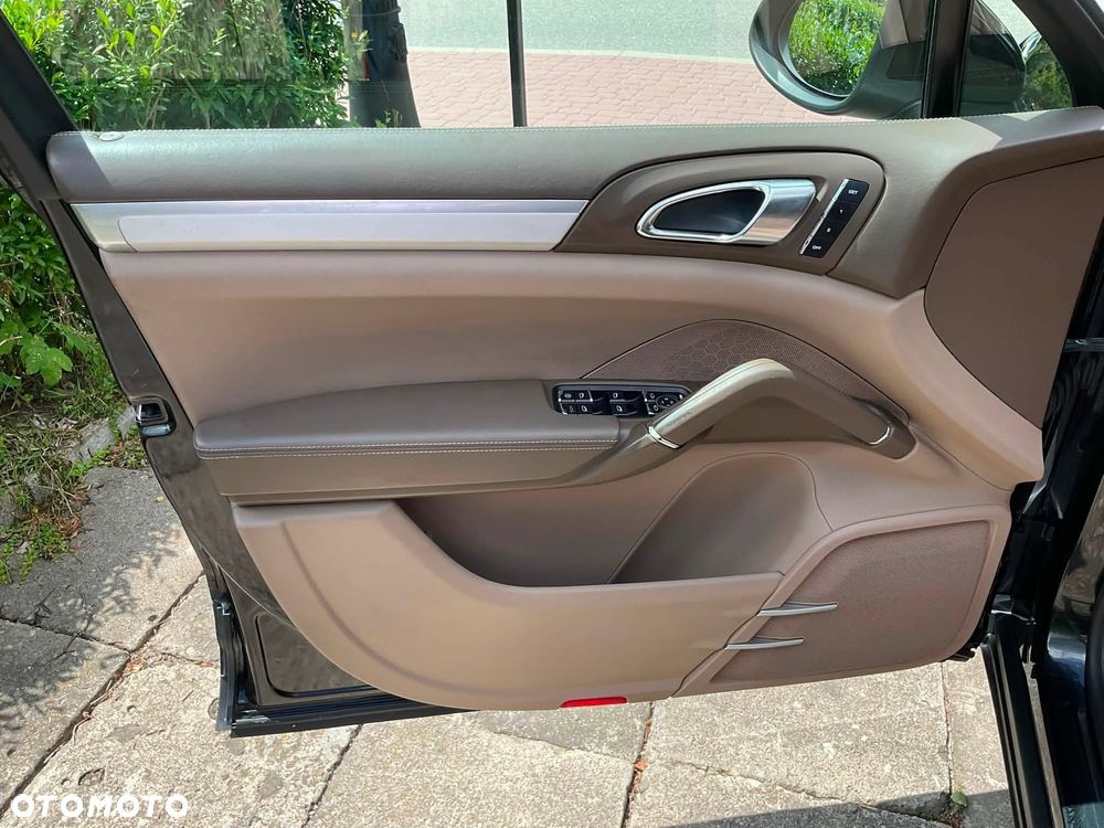 Porsche Cayenne Diesel - 9