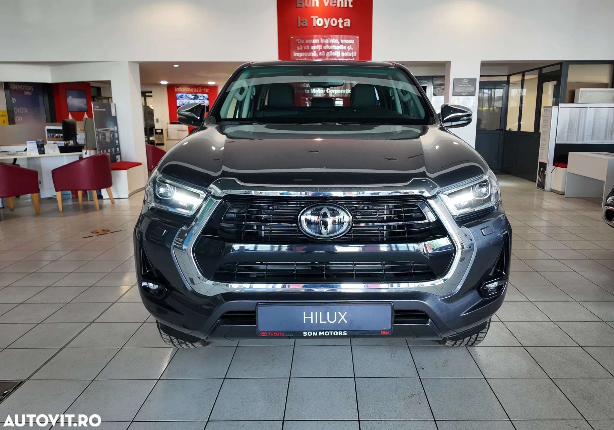 Toyota Hilux 2.4D 150CP 4x4 Double Cab AT Executive - 2