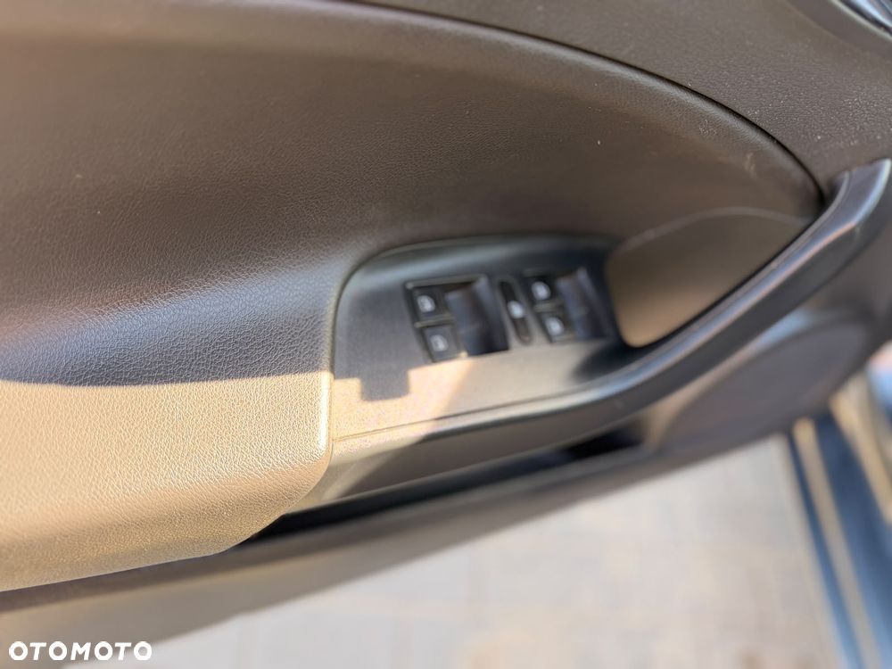 Seat Ibiza 1.2 TSI CONNECT - 18