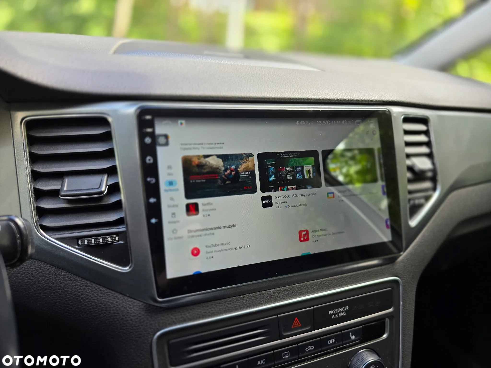 Volkswagen Golf Sportsvan - 25