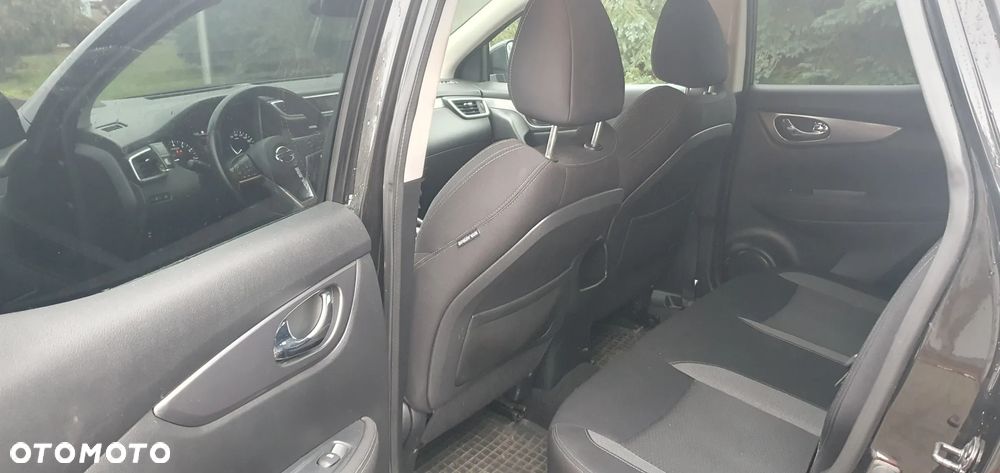 Nissan Qashqai 1.3 DIG-T MHEV Xtronic N-Connecta - 9