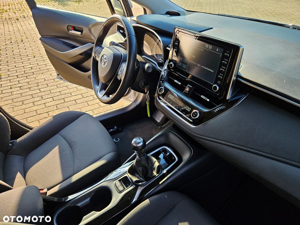 Toyota Corolla 1.5 Comfort - 31