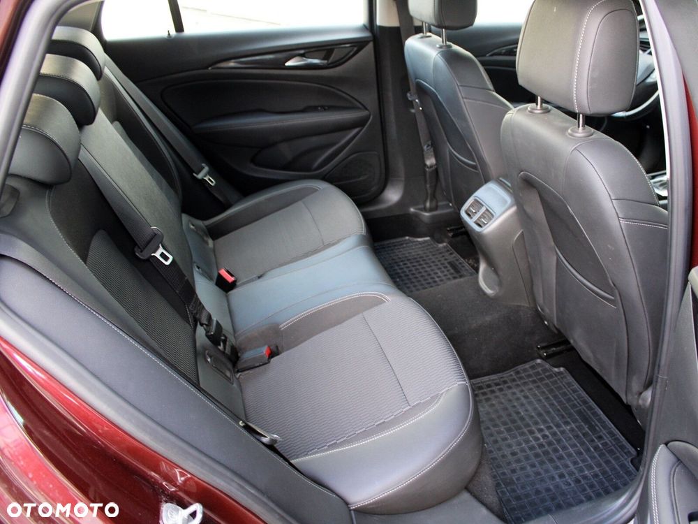 Opel Insignia 1.5 T Innovation S&S - 14